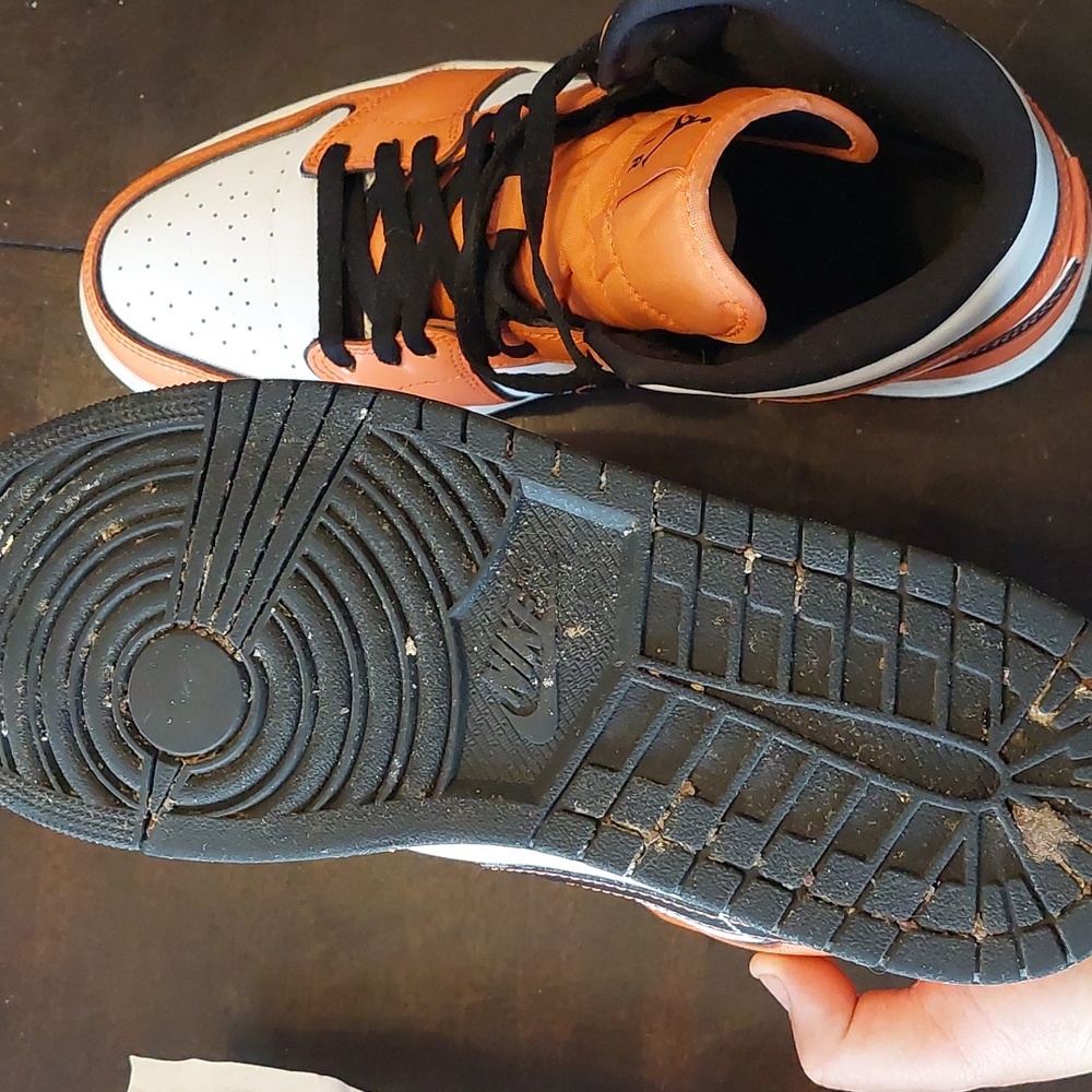 Nike Jordan 1 Mid Se Turf Orange/Black Men's 11 - Picture 8 of 12